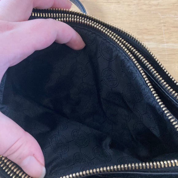 Michael Kors Bedford 3 Zip Crossbody Purse - Picture 5 of 6